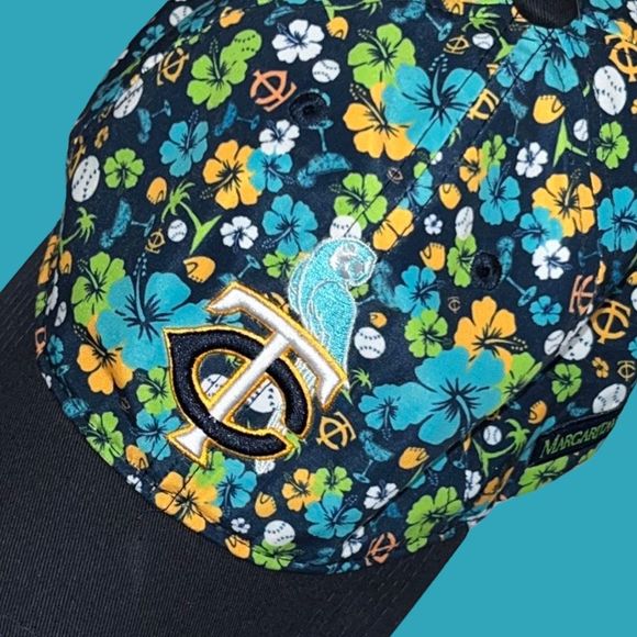 Minnesota Twins Margaritaville Jimmy Buffett Parrot Cap Strapback Hat MLB - Picture 5 of 6